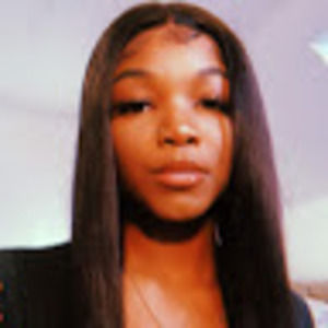 Meet your Posher, Leah